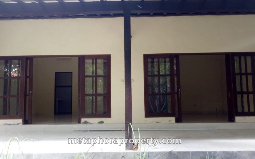 Rumah Erly – Jalan Raya Canggu