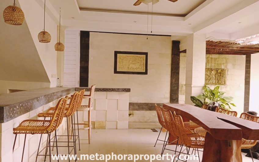 Villa Lembah – Pererenan