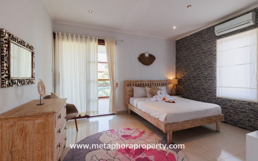 Villa Nazera – Raya Canggu Street