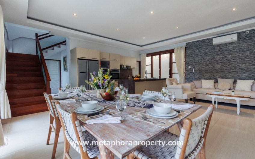 Villa Nazera – Raya Canggu Street