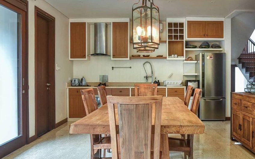 Villa Solena 1 – Seminyak Mertanadi Street