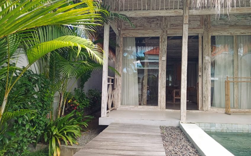 Villa Alang – Pantai Lima Pererenan